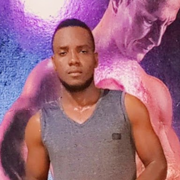 Meet your Posher, Ibrahim - Picture 1 of 1